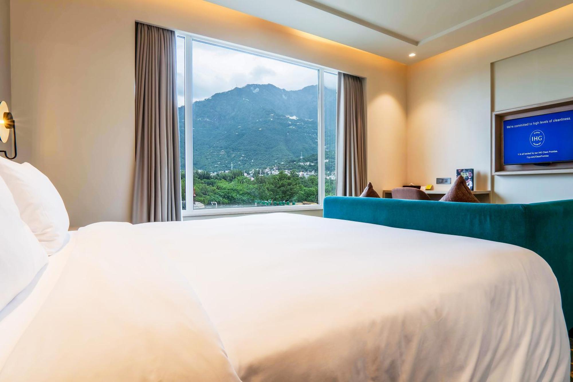 Holiday Inn Katra Vaishno Devi By Ihg エクステリア 写真